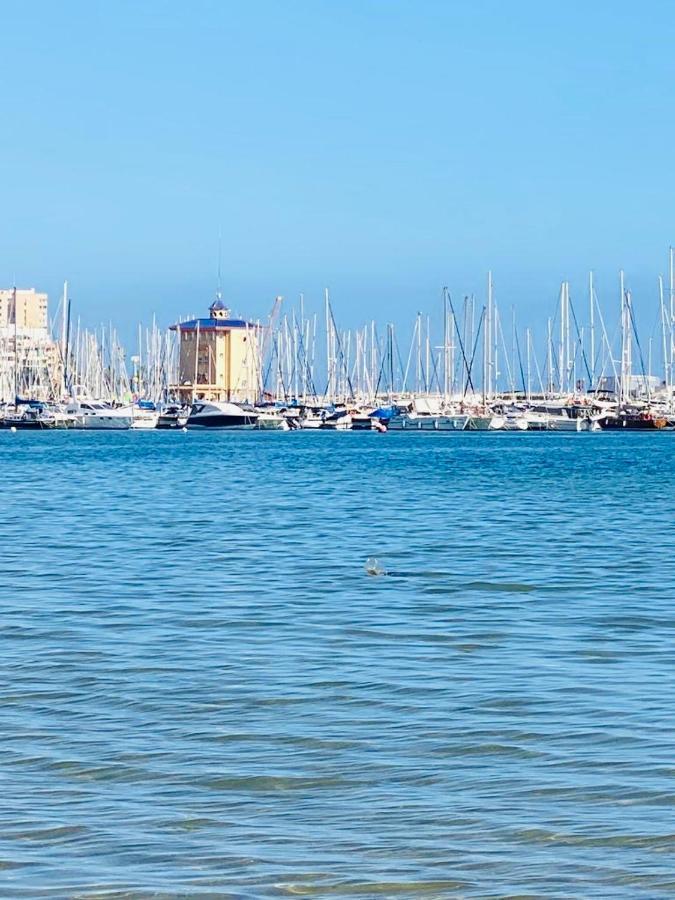 Апартаменты В 4 Мин От Пляжа Torrevieja Ngoại thất bức ảnh