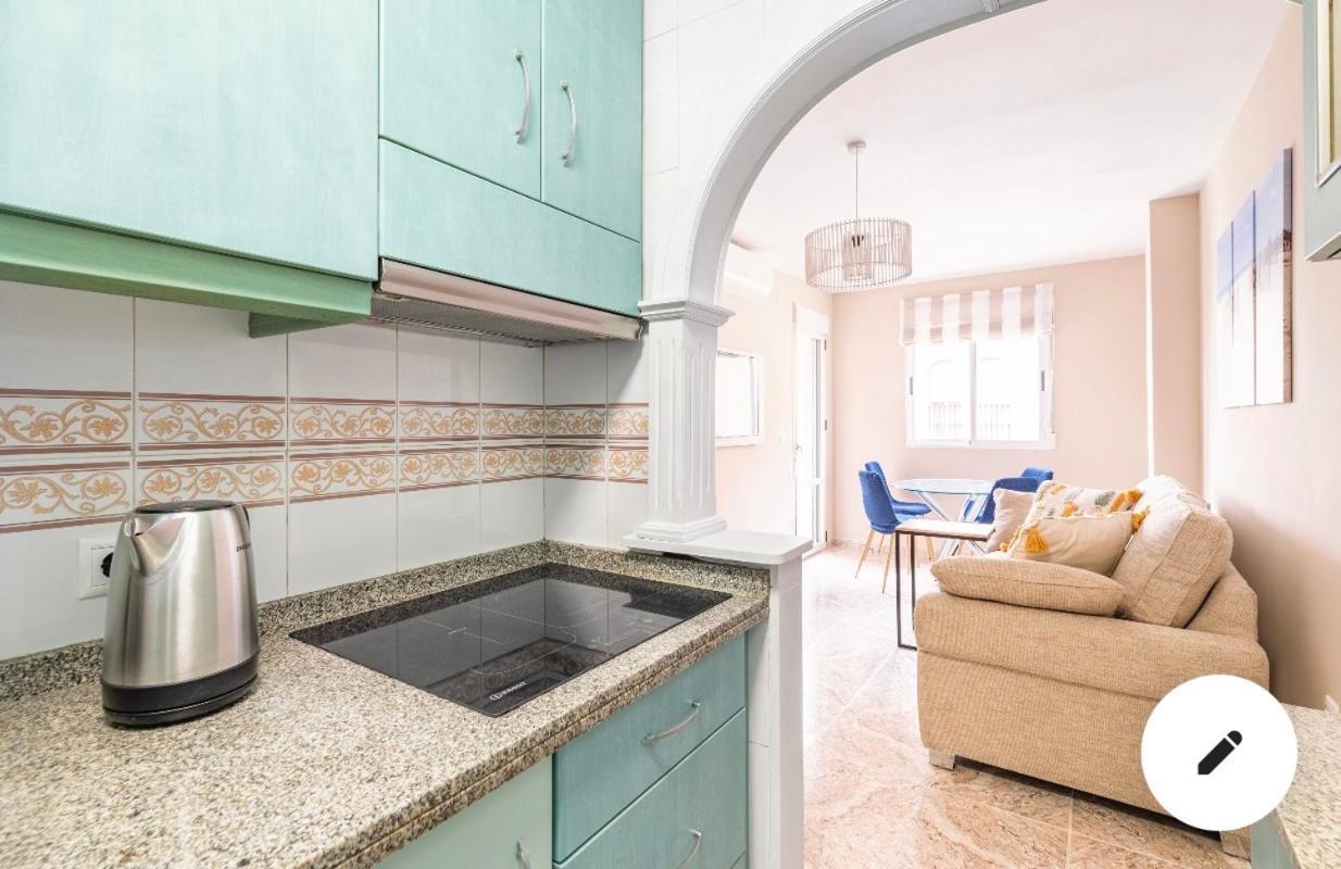Апартаменты В 4 Мин От Пляжа Torrevieja Ngoại thất bức ảnh